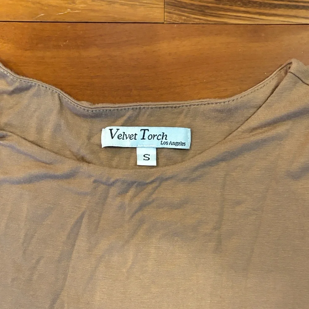 Brown T-Shirt Dress - Picture 3 of 7
